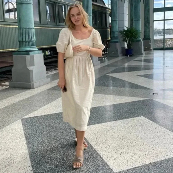 & Other Stories Beige Midi Dress with Puff Sleeves - Picture 2 of 16